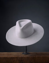 Load image into Gallery viewer, Johnny